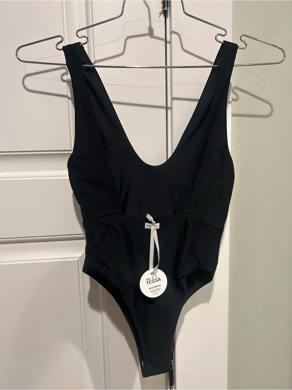 Black Scoop Neck Women’s One-Piece Swimsuit